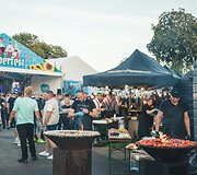 Kauno &bdquo;Oktoberfestas&ldquo; vėl traukia minias: rudenį vyksiančioje &scaron;ventėje rezervuota daugiau nei pusė stalų
