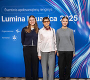 Mokslų akademijoje apdovanoti Lietuvai tarptautinėse olimpiadose atstovavę mokiniai