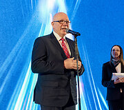 Mokslų akademijoje apdovanoti Lietuvai tarptautinėse olimpiadose atstovavę mokiniai