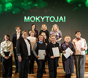 Mokslų akademijoje apdovanoti Lietuvai tarptautinėse olimpiadose atstovavę mokiniai