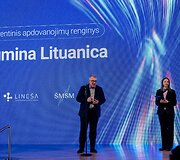 Mokslų akademijoje apdovanoti Lietuvai tarptautinėse olimpiadose atstovavę mokiniai