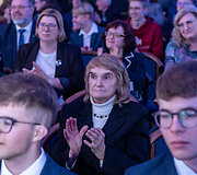 Mokslų akademijoje apdovanoti Lietuvai tarptautinėse olimpiadose atstovavę mokiniai