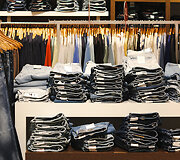 Plėtrą tęsiantis &bdquo;Outlet Park&ldquo; gerų naujienų turi ir &bdquo;Denim Dream&ldquo; lankytojams: parduotuvėje &ndash; džiuginantys pokyčia