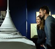 Socmodernizmo architektūra, romantinė tapyba, Jogailaičių epocha, ukrainiečių dailininkų darbai ir kitos teminės Lenkijos muziejų parodos
