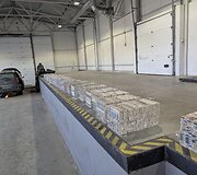 &Scaron;alčininkuose sulaikytas kontrabandą gabenęs automobilis