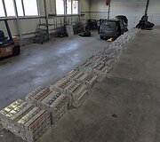 &Scaron;alčininkuose sulaikytas kontrabandą gabenęs automobilis