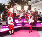 &Scaron;ventinis spindesys ant podiumo &ndash; &bdquo;Catwalk&ldquo; kalėdinis madų &scaron;ou &bdquo;Vilnius Outlet&ldquo;