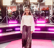 &Scaron;ventinis spindesys ant podiumo &ndash; &bdquo;Catwalk&ldquo; kalėdinis madų &scaron;ou &bdquo;Vilnius Outlet&ldquo;