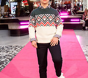 &Scaron;ventinis spindesys ant podiumo &ndash; &bdquo;Catwalk&ldquo; kalėdinis madų &scaron;ou &bdquo;Vilnius Outlet&ldquo;