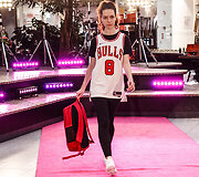 &Scaron;ventinis spindesys ant podiumo &ndash; &bdquo;Catwalk&ldquo; kalėdinis madų &scaron;ou &bdquo;Vilnius Outlet&ldquo;