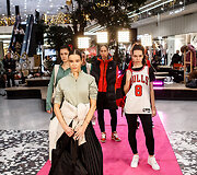 &Scaron;ventinis spindesys ant podiumo &ndash; &bdquo;Catwalk&ldquo; kalėdinis madų &scaron;ou &bdquo;Vilnius Outlet&ldquo;