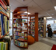 &Scaron;e&scaron;kinės biblioteka persikėlė: naujos erdvės skaitymui, mokymuisi, renginiams 