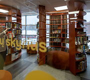 &Scaron;e&scaron;kinės biblioteka persikėlė: naujos erdvės skaitymui, mokymuisi, renginiams 