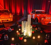 Įspūdingoje erdvėje &bdquo;Porsche&ldquo; automobilių apsuptyje &ndash; įmonių grupės &bdquo;Lorus&ldquo; &scaron;ventė