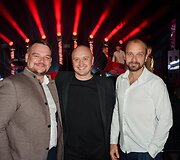 Įspūdingoje erdvėje &bdquo;Porsche&ldquo; automobilių apsuptyje &ndash; įmonių grupės &bdquo;Lorus&ldquo; &scaron;ventė