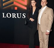 Įspūdingoje erdvėje &bdquo;Porsche&ldquo; automobilių apsuptyje &ndash; įmonių grupės &bdquo;Lorus&ldquo; &scaron;ventė