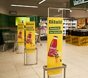&bdquo;Iki&ldquo; lentynose nutūpė tūkstančiai bitučių: tinklas pristatė naują kokybi&scaron;kų lietuvi&scaron;kų prekių ženklą &bdquo;Bitutė&ldquo;