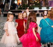Vaikų mada ir jaunųjų modelių emocijos - &bdquo;Vilnius Outlet&ldquo; gimtadienio &scaron;ventėje