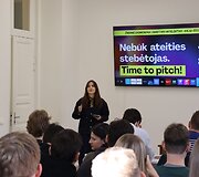 Kodėl dar tinkami naudoti įrenginiai lieka stalčiuose? Kauno kolegijos studentai ie&scaron;ko sprendimų verslui ir vartotojams