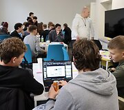 Kodėl dar tinkami naudoti įrenginiai lieka stalčiuose? Kauno kolegijos studentai ie&scaron;ko sprendimų verslui ir vartotojams