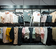 &bdquo;Outlet Park&ldquo; kabinasi dar vieną medalį: atidarė didžiausią &bdquo;Nike Outlet&ldquo; Baltijos regione 