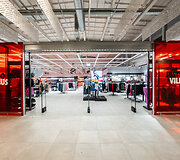 &bdquo;Outlet Park&ldquo; kabinasi dar vieną medalį: atidarė didžiausią &bdquo;Nike Outlet&ldquo; Baltijos regione 