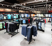 &bdquo;Outlet Park&ldquo; kabinasi dar vieną medalį: atidarė didžiausią &bdquo;Nike Outlet&ldquo; Baltijos regione 