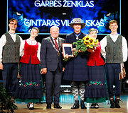 Raudondvario dvare Kauno rajono garbės ženklais apdovanoti pasižymėję kra&scaron;tui asmenys
