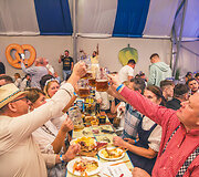 Rugsėjį į Kauną grįžta bavari&scaron;kos tradicijos: kas laukia &scaron;e&scaron;tajame &bdquo;Oktoberfeste&ldquo;?