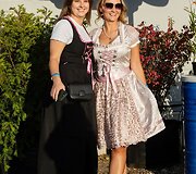 Kauno &bdquo;Oktoberfeste&ldquo; &ndash; ne tik bavari&scaron;kos linksmybės, bet ir konkursas: pasipuo&scaron;usių laukia staigmenos