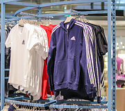 Pozityvūs rezultatai, augantys klientų srautai ir naujienos lentynose: &bdquo;Outlet Park&ldquo; įsikūrusios &bdquo;Adidas Outlet&ldquo; ruduo &ndash; produktyvus 