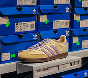 Pozityvūs rezultatai, augantys klientų srautai ir naujienos lentynose: &bdquo;Outlet Park&ldquo; įsikūrusios &bdquo;Adidas Outlet&ldquo; ruduo &ndash; produktyvus 