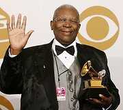 B.B.Kingas apdovanotas už geriausią tradicinio bliuzo albumą.