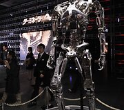 Robotas &bdquo;T-800&ldquo; i&scaron; filmo &bdquo;Terminatorius 2&ldquo;