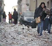 Be namų likę italai visą likusį turtą ne&scaron;asi su savimi.