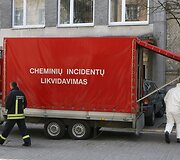 Cheminių incidentų likvidavimo darbuotojai. 