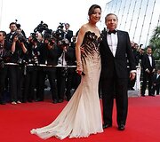 Malaizijos aktorė Michelle Yeoh ir režisierius Scuderia Ferrari Jeanas Todtas