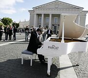 Pianistas  Petras Geniu&scaron;as