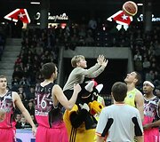 Ginčo kamuolį i&scaron;metė 6-metis žiūrovas