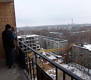 Statybos vyko gyvenamųjų namų apsuptyje.