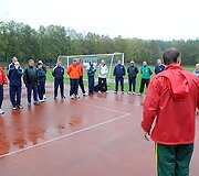 Kariuomenės vadas Arvydas Pocius i&scaron;laikė fizinio parengtumo testą.