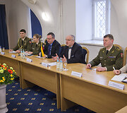 Lietuvoje su oficialiu vizitu lankėsi Latvijos kariuomenės vadas generolas leitenantas Raimondas Graubė.