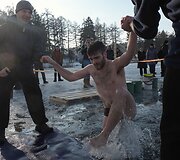 Rytieti&scaron;kųjų Naujųjų metų sutiktuvės Lentvaryje