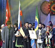 Konkurso-festivalio &bdquo;Saulės žiedas&ldquo; nugalėtojų apdovanojimas