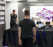 Oficialios prekybos telefonais &bdquo;iPhone8&ldquo; pradžia parduotuvėje &bdquo;Apple Shop Lietuva&ldquo;
