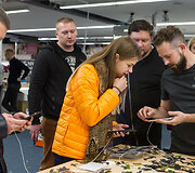 Oficialios prekybos telefonais &bdquo;iPhone8&ldquo; pradžia parduotuvėje &bdquo;Apple Shop Lietuva&ldquo;