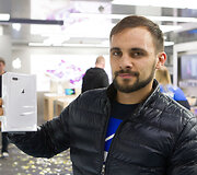 Oficialios prekybos telefonais &bdquo;iPhone8&ldquo; pradžia parduotuvėje &bdquo;Apple Shop Lietuva&ldquo;