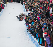 Beproti&scaron;kas &bdquo;Red Bull Jump & Freeze&ldquo; renginys Liepkalnyje