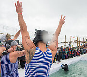 Beproti&scaron;kas &bdquo;Red Bull Jump & Freeze&ldquo; renginys Liepkalnyje