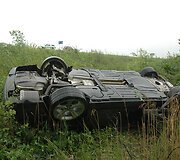 Apvirtęs automobilis